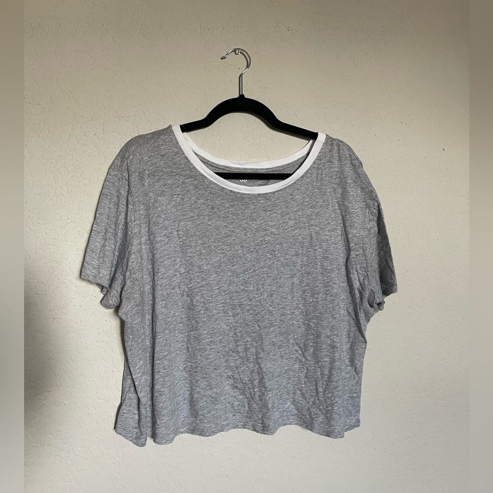 Grey t-Shirt